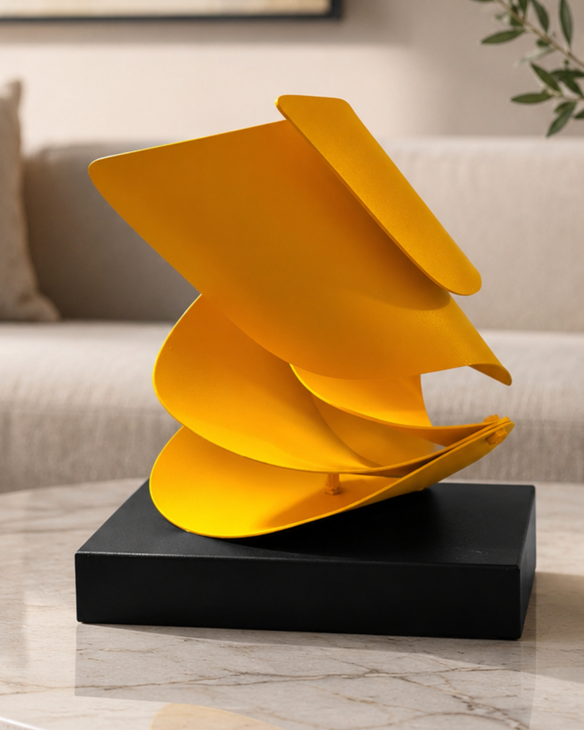 Escultura decorativa en metal "Viento" – Arte Contemporáneo | Marte Gallery
