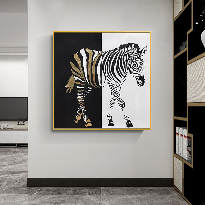 Obra de arte figurativo White And Gold óleo sobre lienzo Marte Gallery Llanogrande