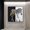Obra de arte figurativo White And Gold óleo sobre lienzo Marte Gallery Llanogrande